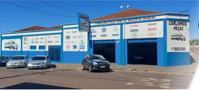 Carlinhos Peças